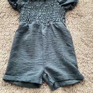 SHEIN Textured Gray Kids Romper